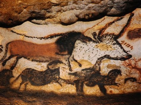 lascaux cave paintings dating